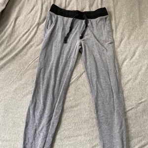 Women’s joggers